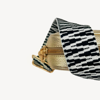 Black & White Zigzag Strap