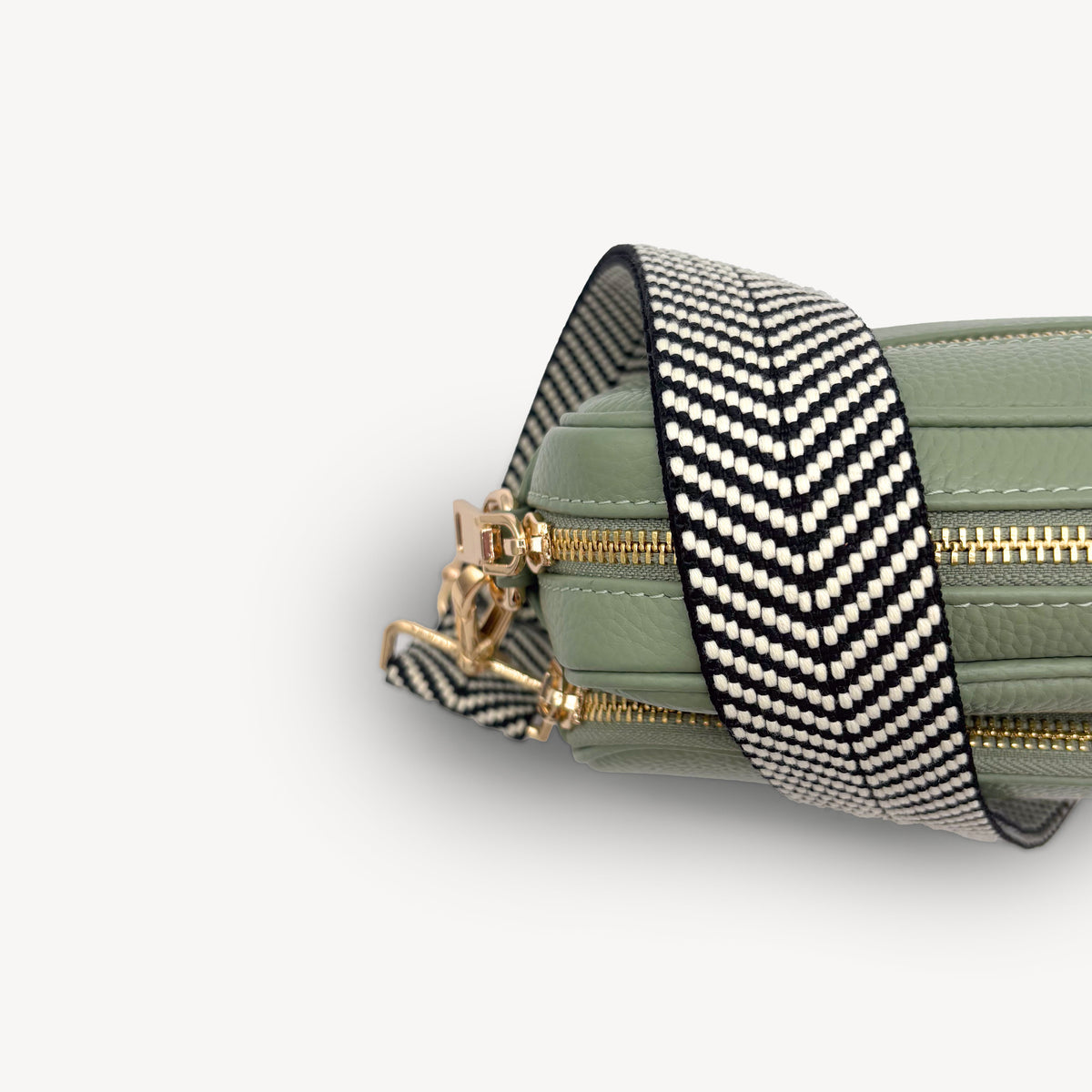 Black & White Chevron Strap