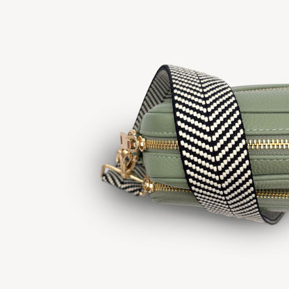 Black & White Chevron Strap