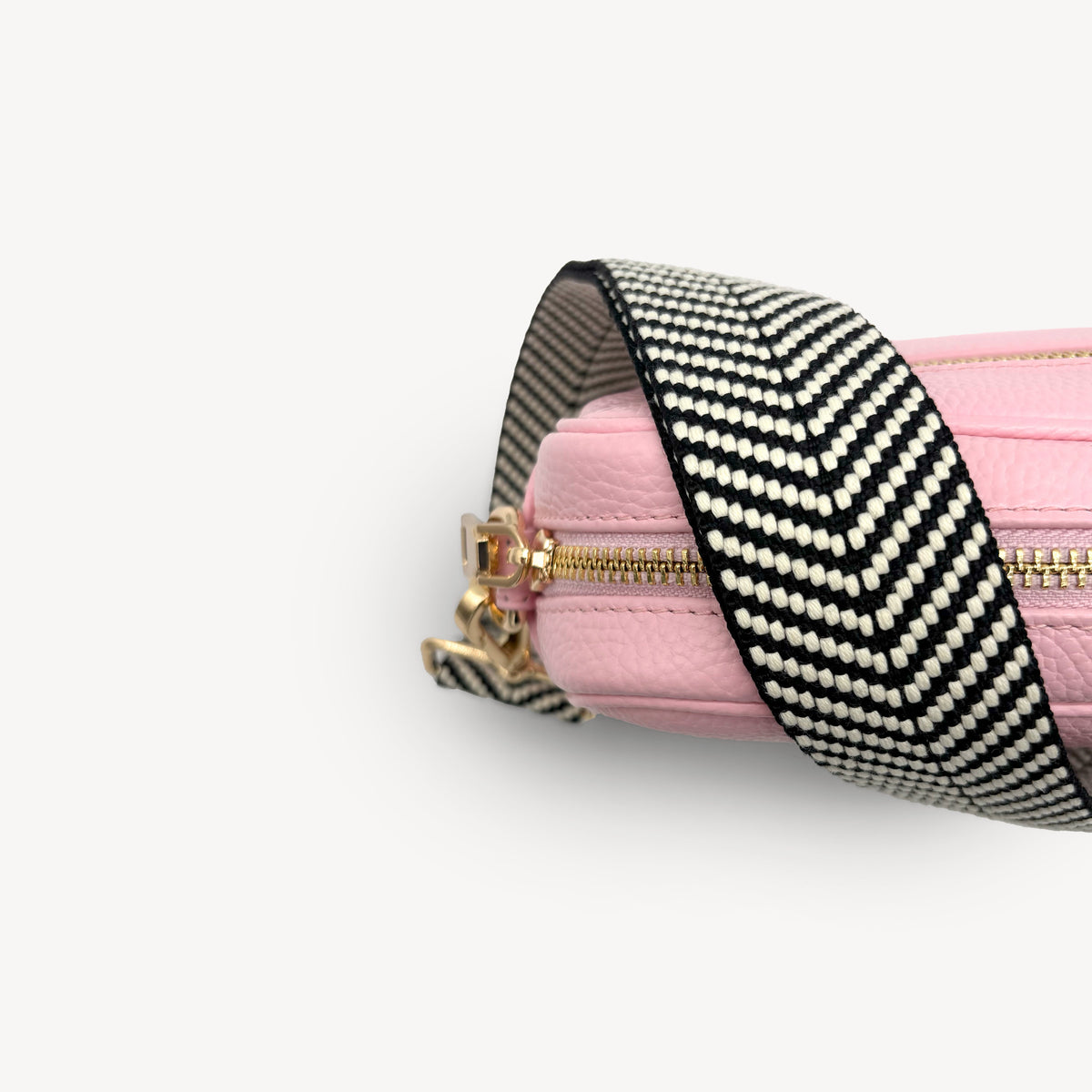 Black & White Chevron Strap