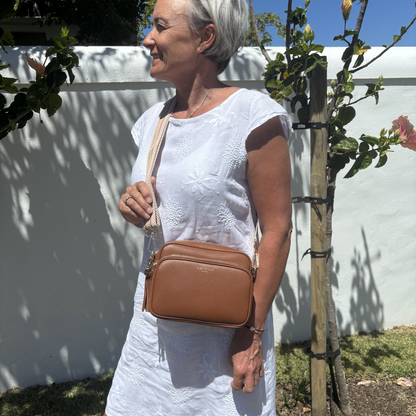 Alba Crossbody Bag - Tan