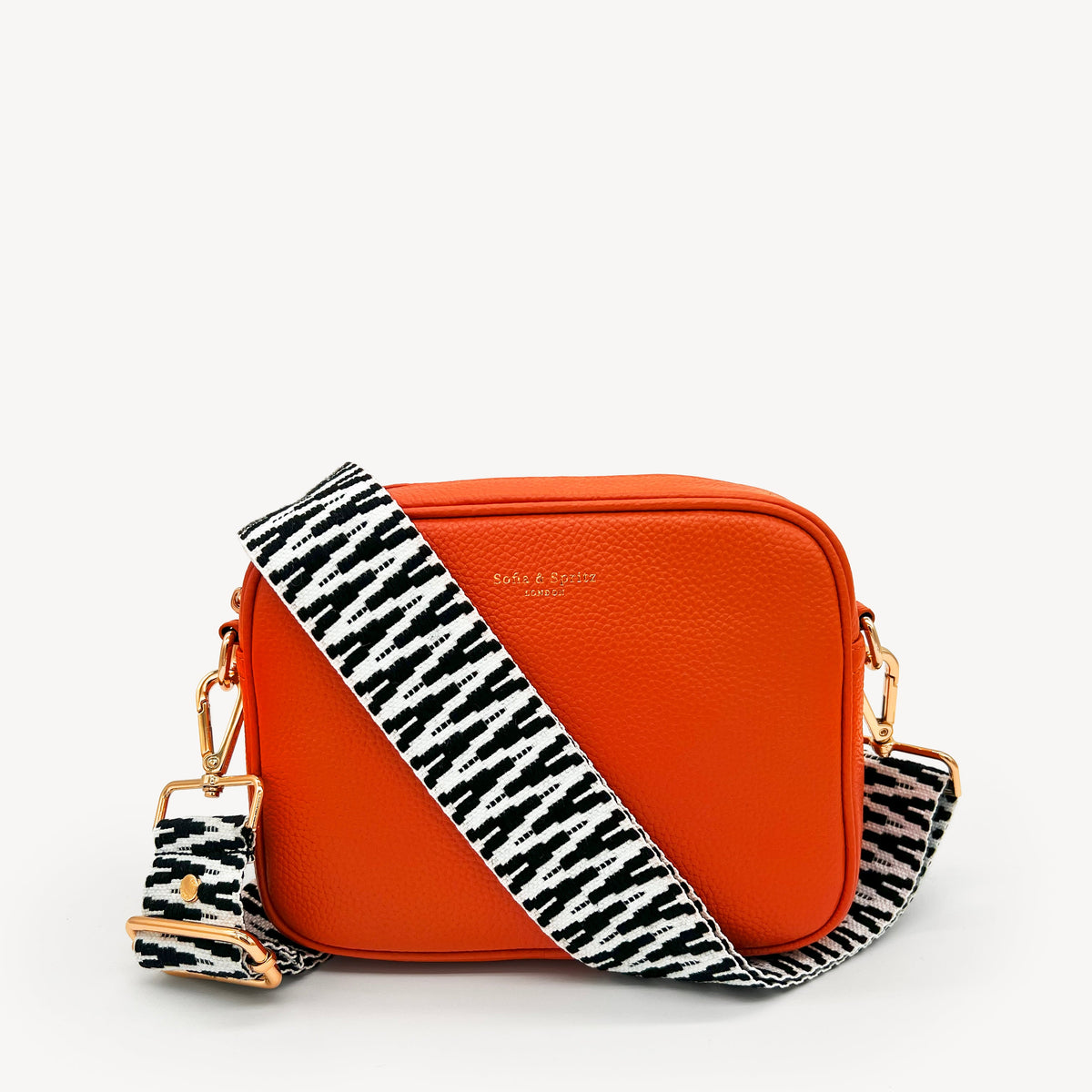 Black & White Zigzag Strap
