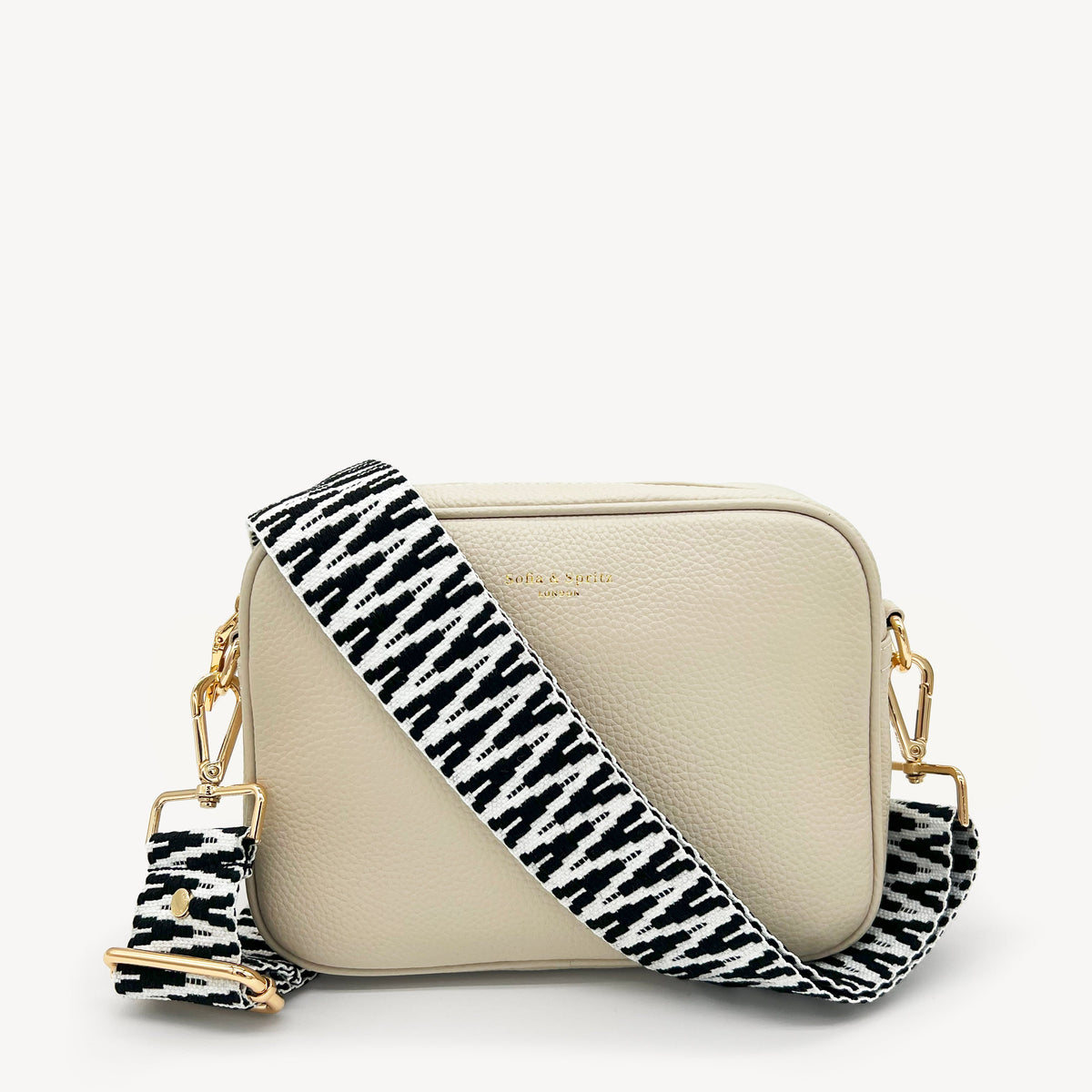 Black & White Zigzag Strap