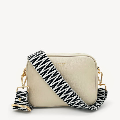 Black & White Zigzag Strap